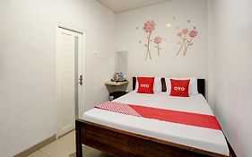 Super Oyo Capital O 92506 K1 Residence Gedangan